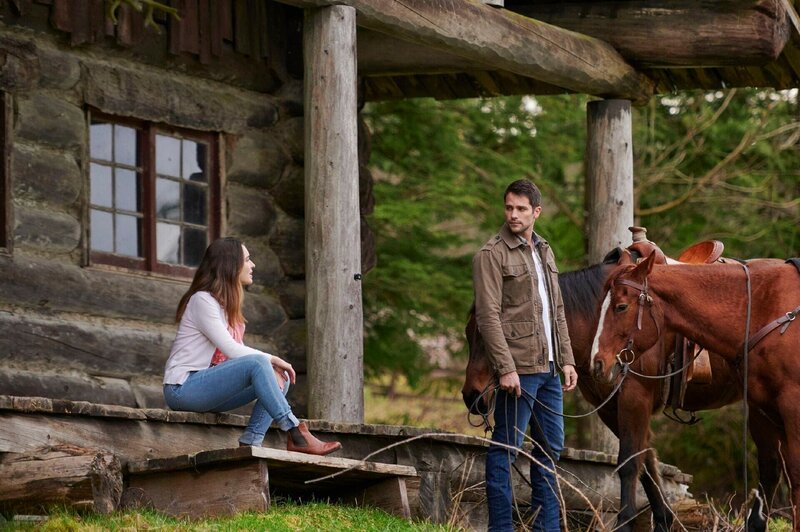 Roadtrip ins royale Herz – Bild: Kailey Schwerman /​ ©Hallmark Media