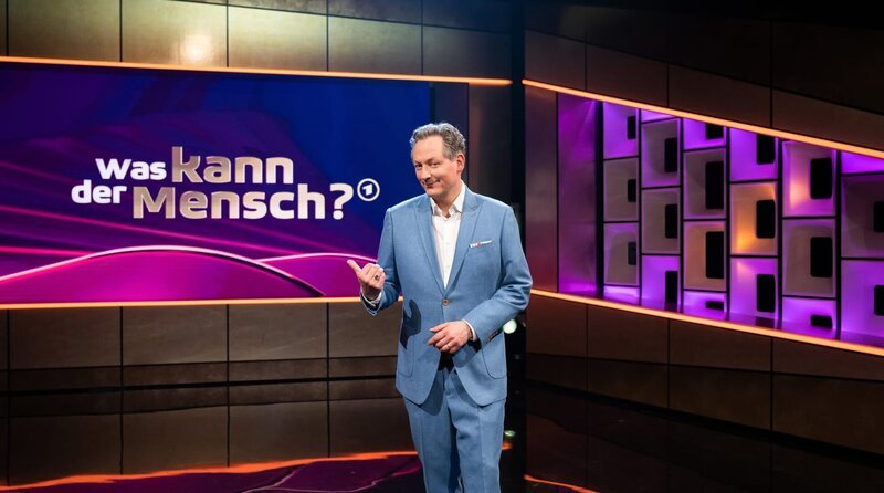 „Was kann der Mensch?“, die Samstagabend-Show im Ersten moderiert von Eckart von Hirschhausen. – Bild: WDR/​ Melanie Grande