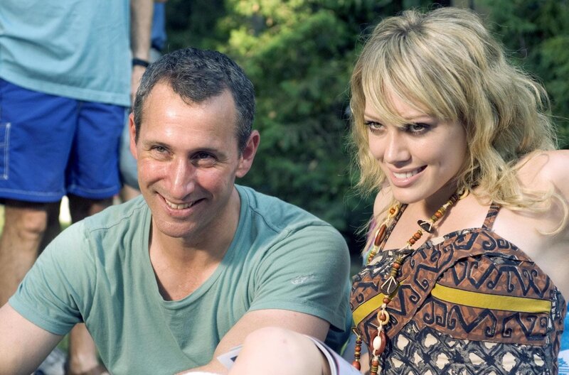 Im Dutzend billiger II - Zwei Väter drehen durch! – Bild: ORF/​-. Andere Verwendung