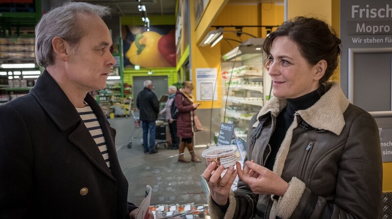 Und wer nimmt den Hund? – Bild: ZDF und ARD Degeto/​Boris Laewen.