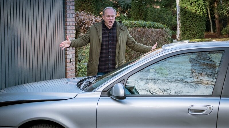 Und wer nimmt den Hund? – Bild: ZDF und ARD Degeto/​Boris Laewen.