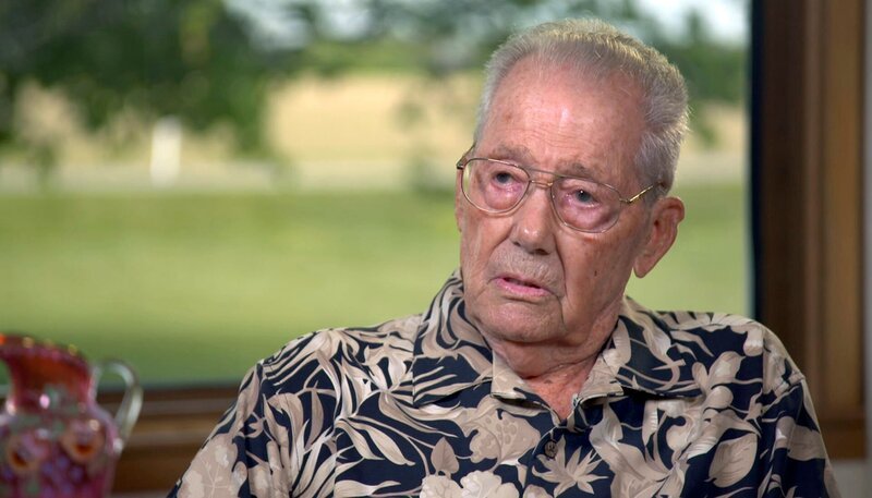 William Barney, Ex-Elitesoldat: Letzter Zeitzeuge aus der US-Bomberstaffel. – Bild: NDR/​ J. Anders