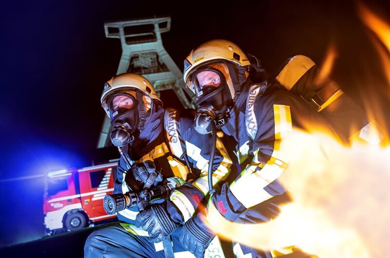 Feuer & Flamme III. Staffel aus der Feuerwache Bochum – Bild: WDR/​Lutz Leitmann