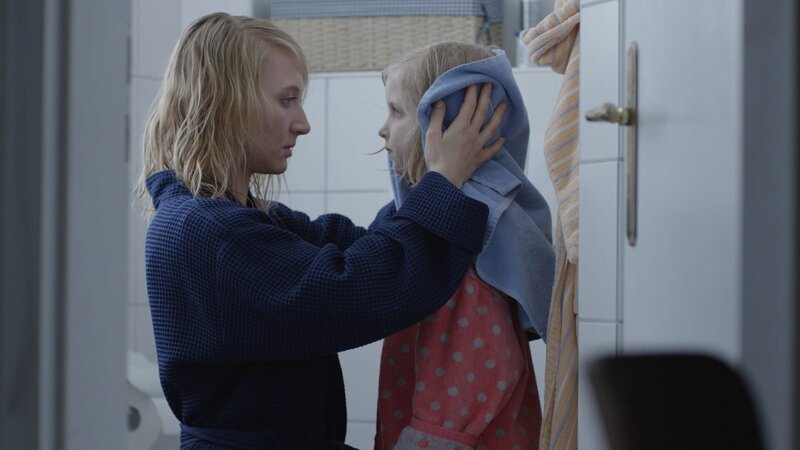 Engel unter Wasser – Bild: ZDF und Andreas Zickgraf.