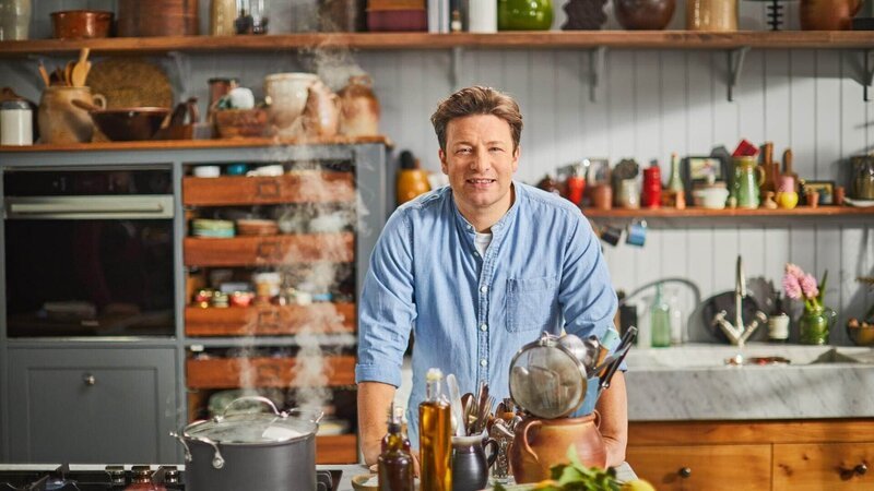 Jamie Oliver – Bild: MG RTL D /​ SamRobinson /​ ©2017 Jamie Oliver Enterprises Limited