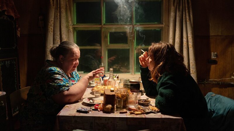 Seidi Haarla als Laura – Bild: SR/Sami Kuokkanen Aamu Film Company Seidi Haarla als Laura – Bild: SR/Sami Kuokkanen Aamu Film Company