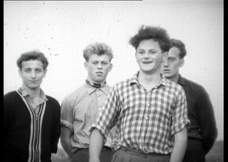 Adolf Haber beim Kopfballtraining im Jahr 1957. – Bild: BR