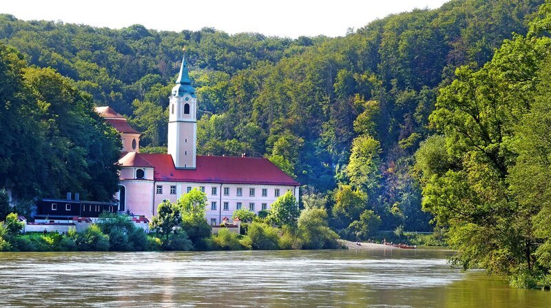 Kloster Weltenburg an der Donau – Bild: ZDF und SR/​Peter Kruchten.
