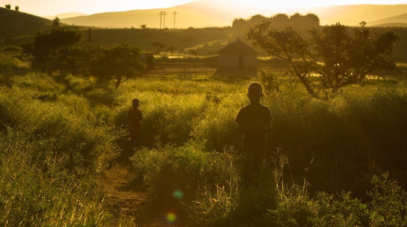 Die Zulu sind mit rund 9 Millionen Menschen das größte ethnische Volk Südafrikas. Weitere Fotos erhalten Sie auf Anfrage. – Bild: ZDF und NDR/​Doclights/​Michael Riegler.