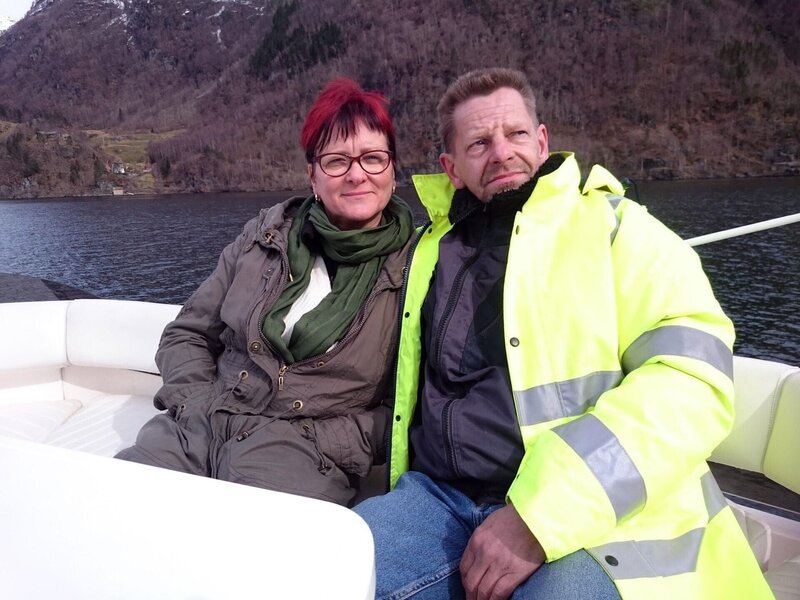 Thorsten und Petra Kitzmann: Manchmal kann ein einfacher Campingurlaub das Leben einer Familie auf den Kopf stellen: Die Kitzmanns machten Camping in Norwegen - jetzt wandern sie dorthin aus. – Bild: RTL /​ 99pro media