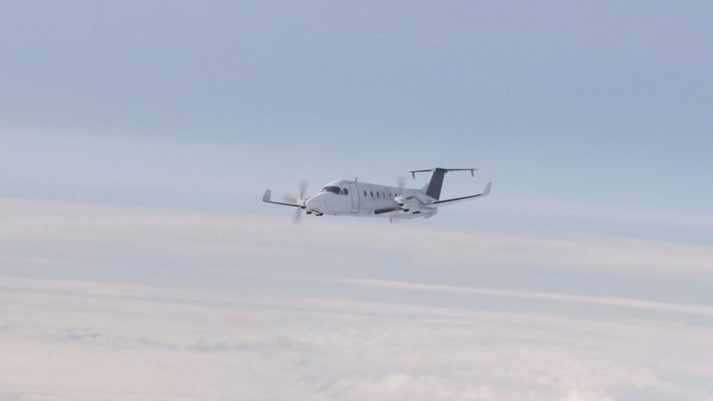 Plane in flight, CGI image – Bild: Cineflix 2007