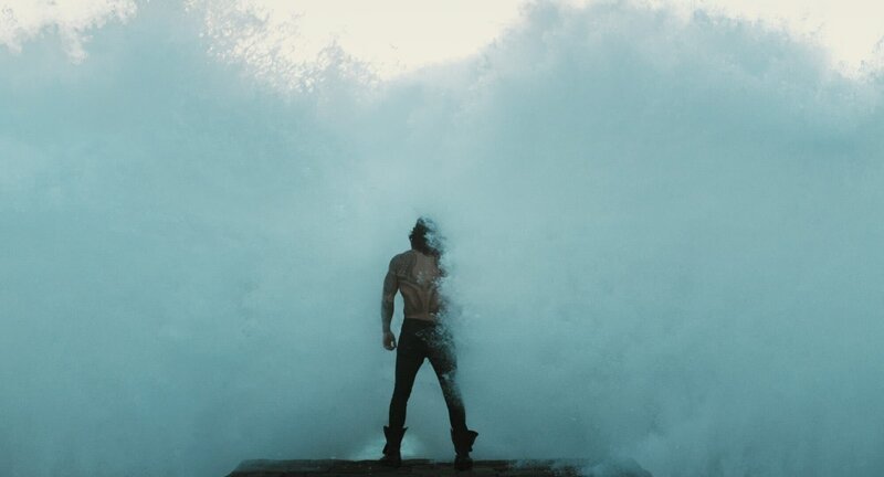 Aquaman /​ Arthur Curry (Jason Momoa) – Bild: port.hu