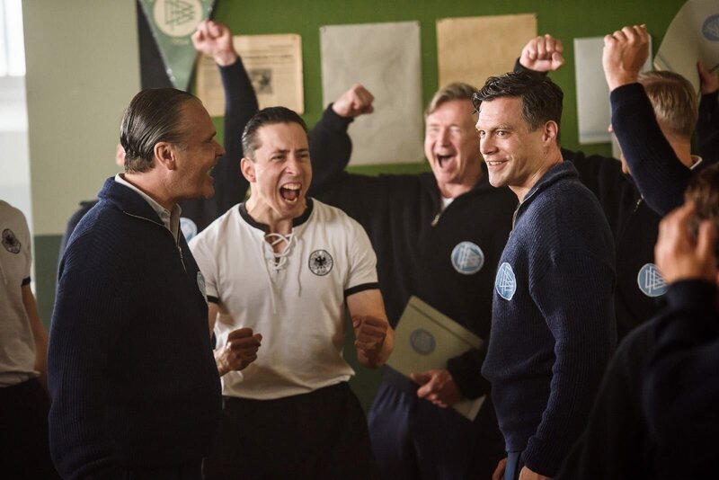 Duell der Brüder - Die Geschichte von Adidas und Puma – Bild: RTL /​ Willi Weber /​ MDVD