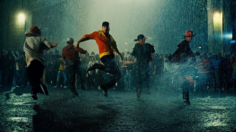 Seine Leidenschaft ist das Tanzen: Chase (Robert Hoffman, M.) … – Bild: 2008 Constantin Film Lizenzbild frei