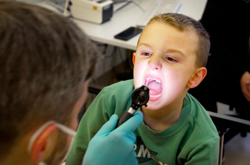 Kindermedizin in Not: Kleine Patienten - große Verlierer? – Bild: SWR