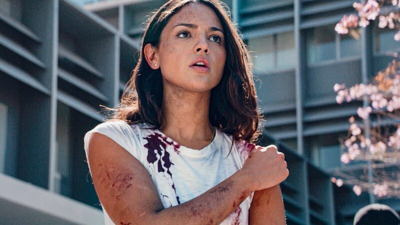 Cam Thompson (Eiza González) – Bild: ORF/Universal/Andrew Cooper Cam Thompson (Eiza González) – Bild: ORF/Universal/Andrew Cooper