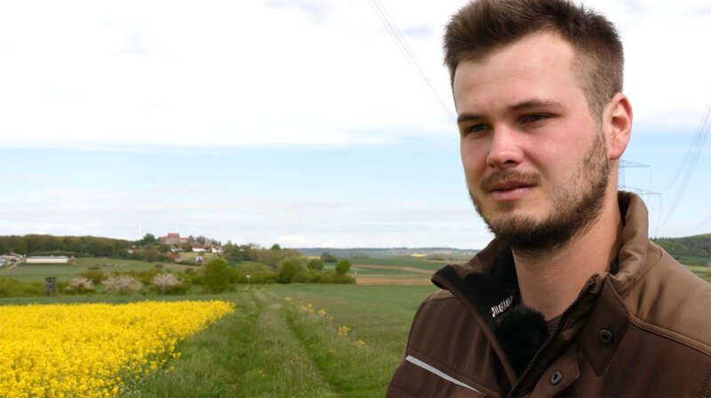 Imker-Meister Ferdinand Keidel. – Bild: HR