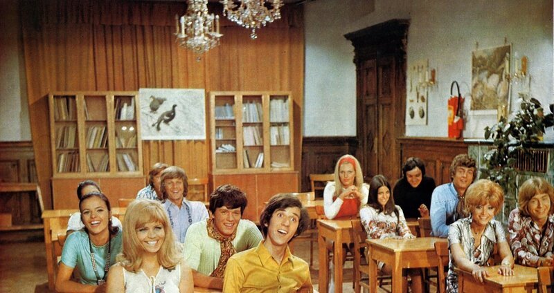 Mascha Gonska (Inge. li.), Hansi Kraus (Siggi, mi.), Ilja Richter (Roman, mi.). – Bild: ORF/Lisa Film Mascha Gonska (Inge. li.), Hansi Kraus (Siggi, mi.), Ilja Richter (Roman, mi.). – Bild: ORF/Lisa Film