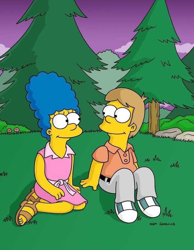 „Die Simpsons“, „Die erste Liebe.“ Marge erzählt den Kindern, wie sie Homer kennen und lieben lernte. Dabei stellen die beiden fest, dass sie sich bereits Jahre zuvor in einem Sommercamp über den Weg gelaufen waren und geküsst hatten. Der Kontakt war abgebrochen, weil Homer nicht zu einer Verabredung erschienen war. Homer erklärt Marge, was ihn damals abgehalten hatte. – Bild: und TM Twentieth Century Fox Film Corporation – Alle Rechte vorbehalten Lizenzbild frei