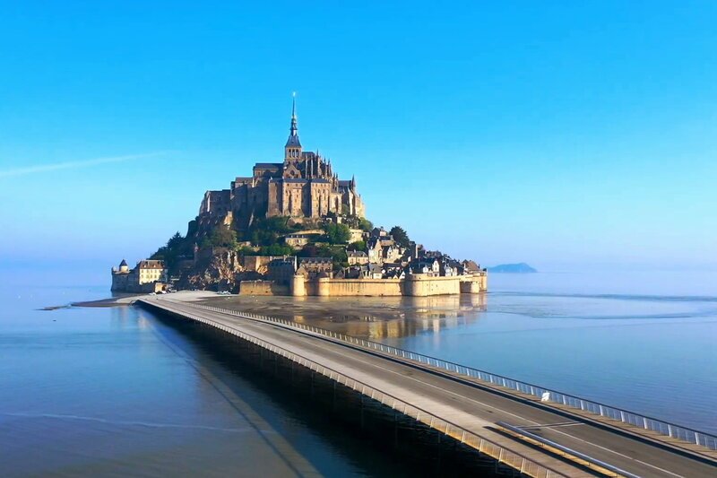 Frankreichs raue Küste: Im Norden der Bretagne Mont Saint-Michel in der Normandie SRF/​OneGate Media – Bild: SF2