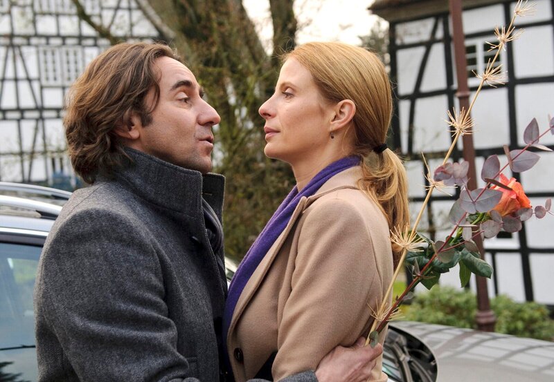 Linda geht tanzen – Bild: ARD Degeto/​Willi Weber