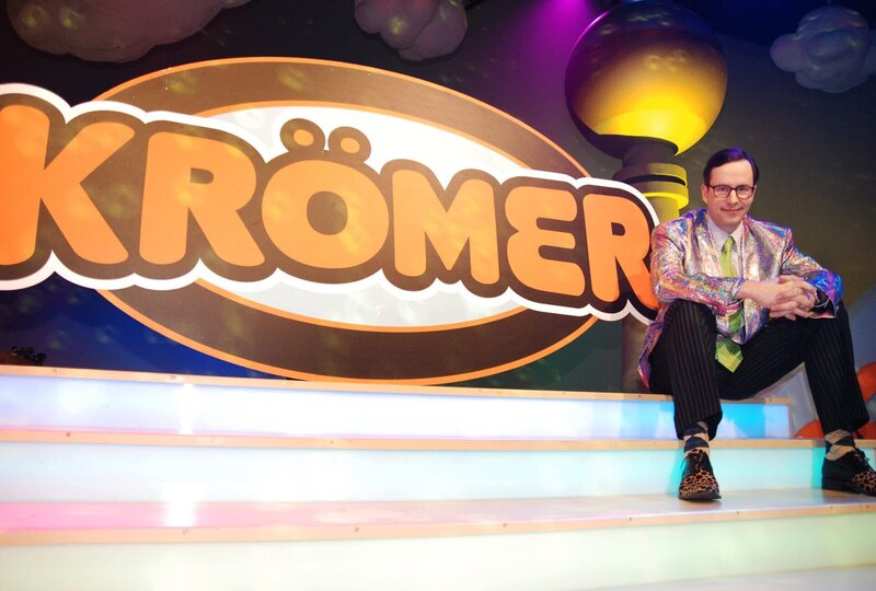 ARD/​rbb KRÖMER – DIE INTERNATIONALE SHOW, V. STAFFEL, TEIL 5, „Comedytalk Deutschland 2011“. Kurt Krömer empfängt prominente Gäste, für die er sich in seiner unnachahmlichen Art viel Zeit nehmen wird. – Bild: rbb/​Daniel Porsdorf