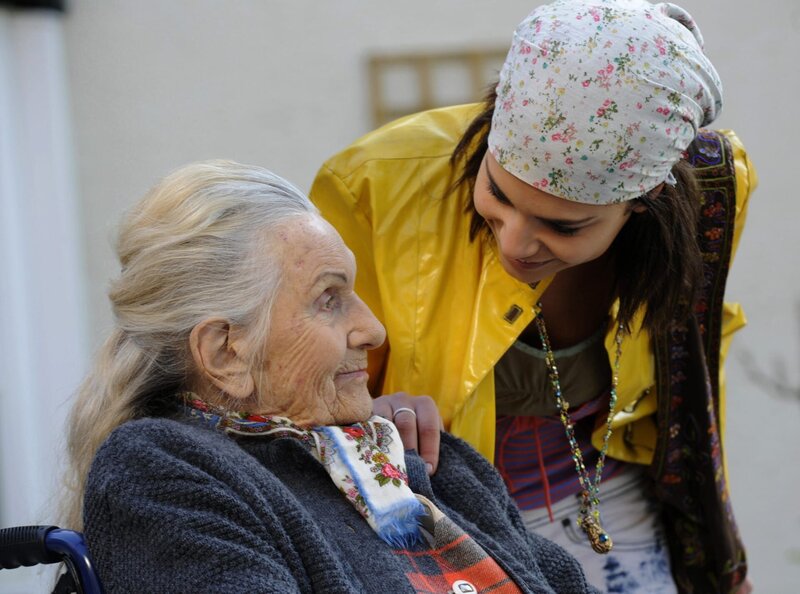 Zimmer mit Tante – Bild: „ARD Degeto/​ARD Degeto/​Marion v.d. Mehden“ (S2)