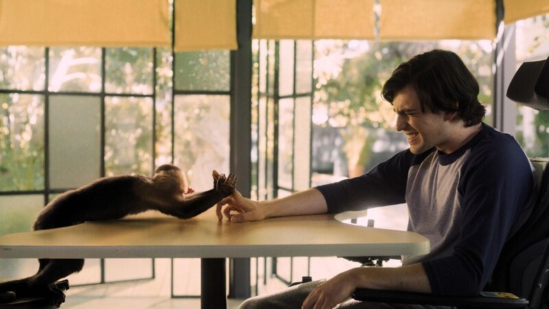Gigi (l.); Nate Gibson (Charlie Rowe, r.) – Bild: THE HUNTERS WILL FIND PRODUCTIONS LIMITED