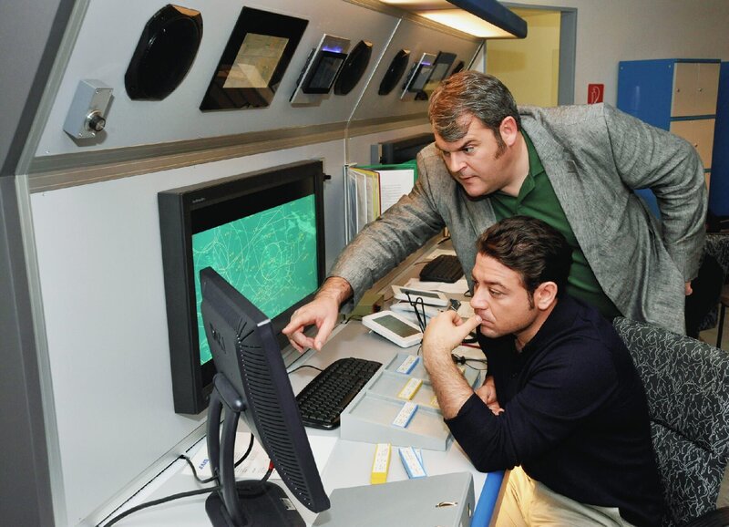 Flug in die Nacht - Das Unglück von Überlingen – Bild: SF/​Christian Lanz