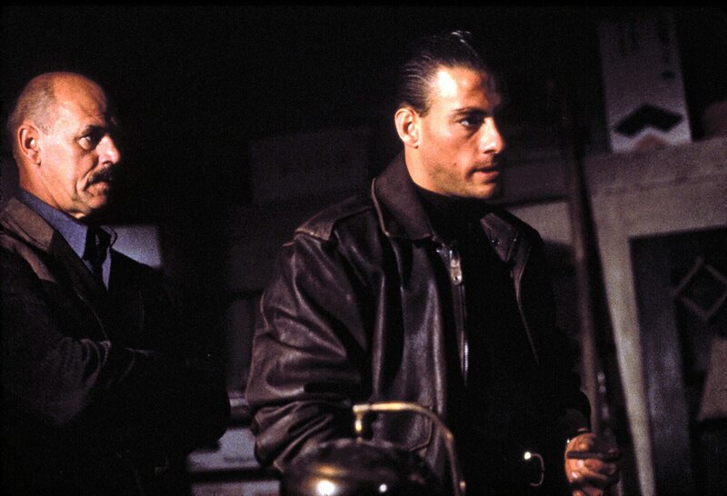 Geballte Ladung – Bild: RTL II