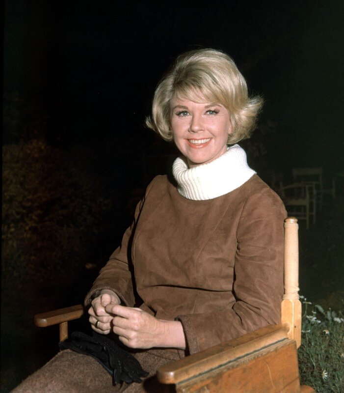 Der Mann in Mammis Bett – Bild: Marlyse Press Photo/​MPP