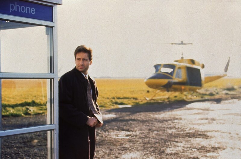Fox Mulder (David Duchovny) – Bild: 1995 Twentieth Century Fox Film Corporation. All rights reserved. Lizenzbild frei