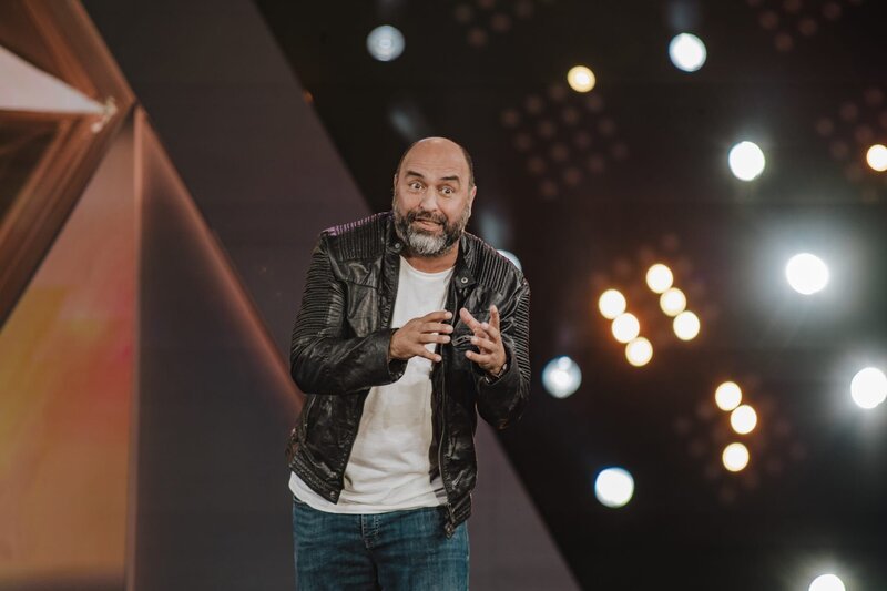 Serdar Somuncu – Bild: Dennis Weissmantel / ZDF Serdar Somuncu – Bild: Dennis Weissmantel / ZDF