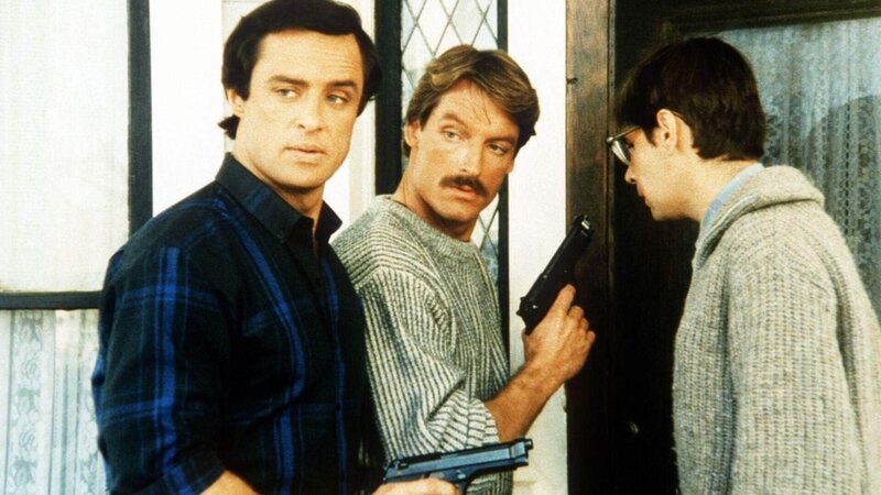 Nick (Joe Penny, l.), Cody (Perry King, M.) und Murray (Thom Bray) ermitteln wieder einmal in einem gefährlichen Fall. – Bild: RTL NITRO