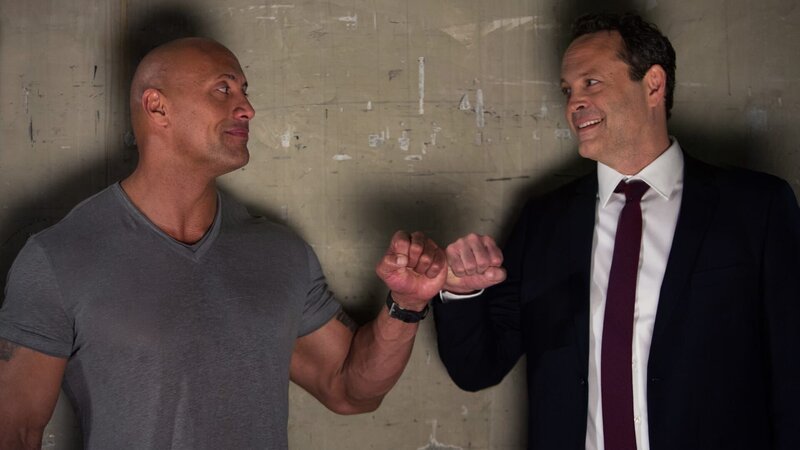 Dwayne Johnson (left) as Himself and Vince Vaughn (right) as Hutch in FIGHTING WITH MY FAMILY, directed by Stephen Merchant, a Metro Goldwyn Mayer Pictures film. Credit: Robert Viglasky /​ Metro Goldwyn Mayer Pictures © 2018 Metro-Goldwyn-Mayer Pictures Inc.  All Rights Reserved. – Bild: Robert Viglasky /​ Metro Goldwyn Mayer Pictures