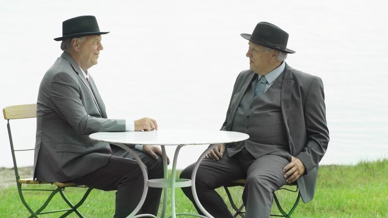 Von links: Spezialist Johan-Simons und Laie Peter Brombacher. – Bild: BR/X Verleih AG Von links: Spezialist Johan-Simons und Laie Peter Brombacher. – Bild: BR/X Verleih AG