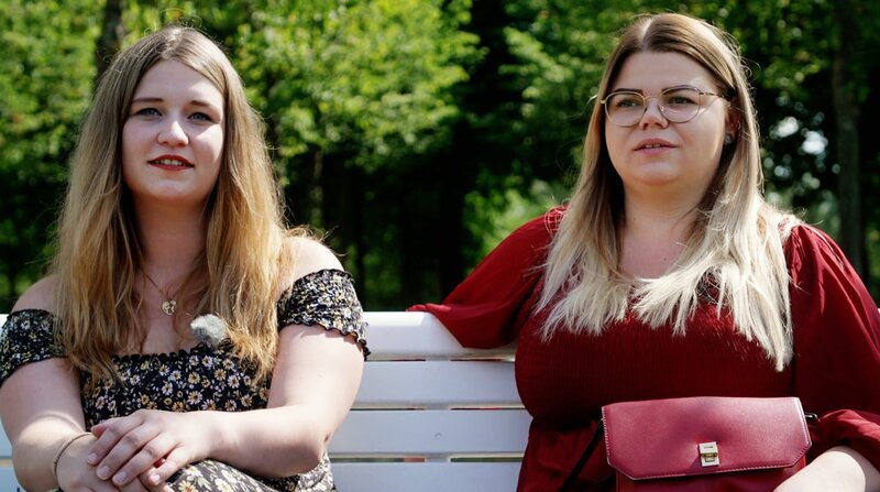 Anna und Patrizia sind befreundet. Beide träumen von einem eigenem Haus auf dem Dorf. – Bild: ZDF und NDR. Anna und Patrizia sind befreundet. Beide träumen von einem eigenem Haus auf dem Dorf. – Bild: ZDF und NDR.