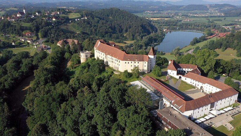 Schloss Seggau. – Bild: ORF/​Ranfilm