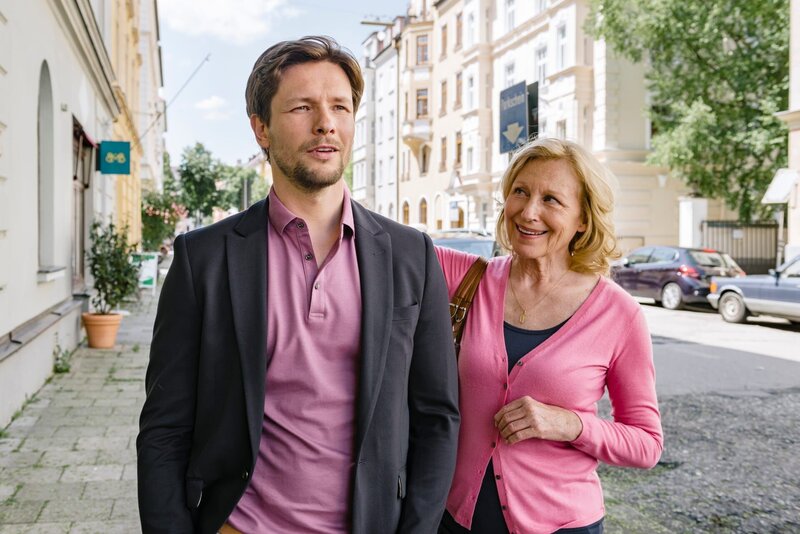 Jella jagt das Glück – Bild: ZDF und Hendrik Heiden.