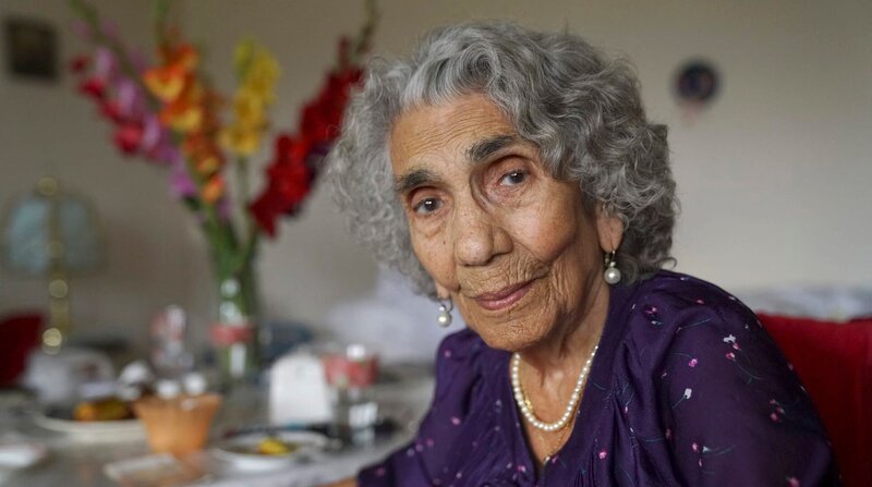 Auschwitz-Überlebende Zilli Schmidt.  Der Film ist ab 15.03.2022 in der ARD Mediathek abrufbar. – Bild: BR/​HR