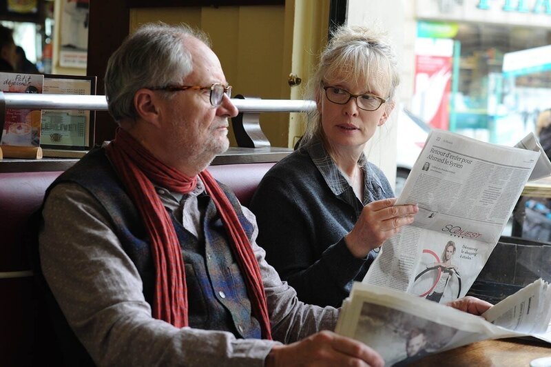 Nick (Jim Broadbent, l.) und Meg (Lindsay Duncan, r.) – Bild: port.hu Nick (Jim Broadbent, l.) und Meg (Lindsay Duncan, r.) – Bild: port.hu