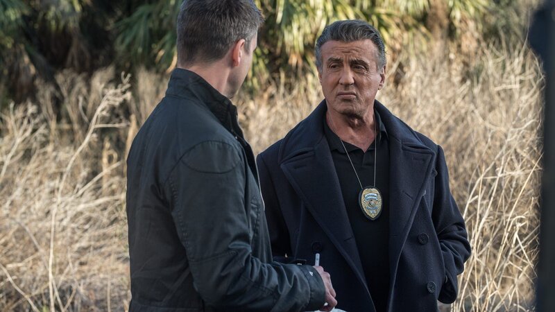 Detective Sykes (Sylvester Stallone, re.) – Bild: RTL Zwei Detective Sykes (Sylvester Stallone, re.) – Bild: RTL Zwei