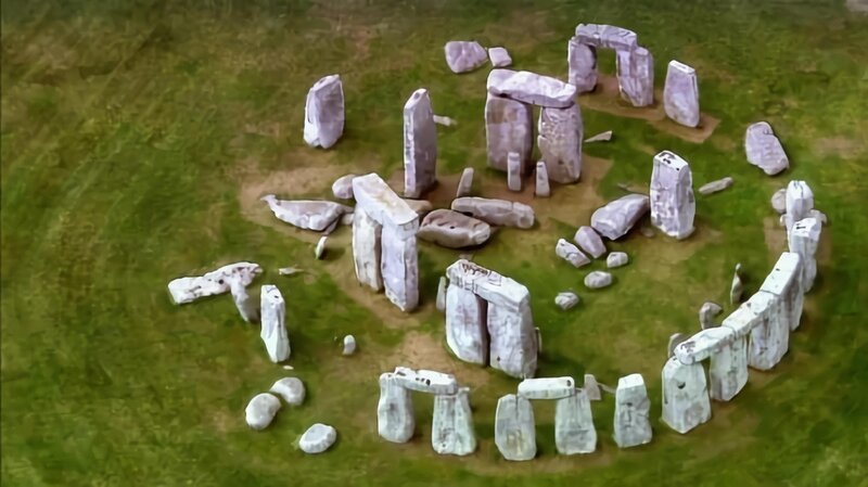 Die ehemalige Gedenkstätte Stonehenge wird heute von Touristen aus aller Welt besucht. Sie wurde vor über 4000 Jahren errichtet. – Bild: A+E/​ BILD/​ WeltN24 GmbH