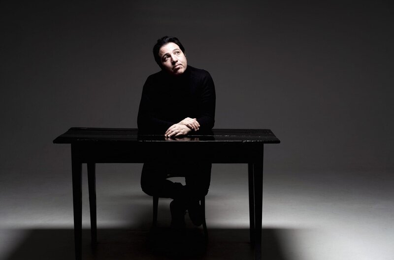 Say Bach! Fazıl Say und Alain Altinoglu spielen Bach und Say – Bild: Marco Borggreve