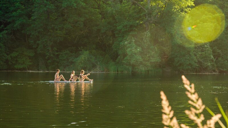 Impression am Wasser. – Bild: ORF/​Praherfilm