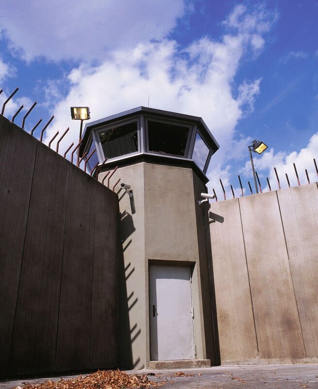 Der Gefängnishof – Bild: RTL