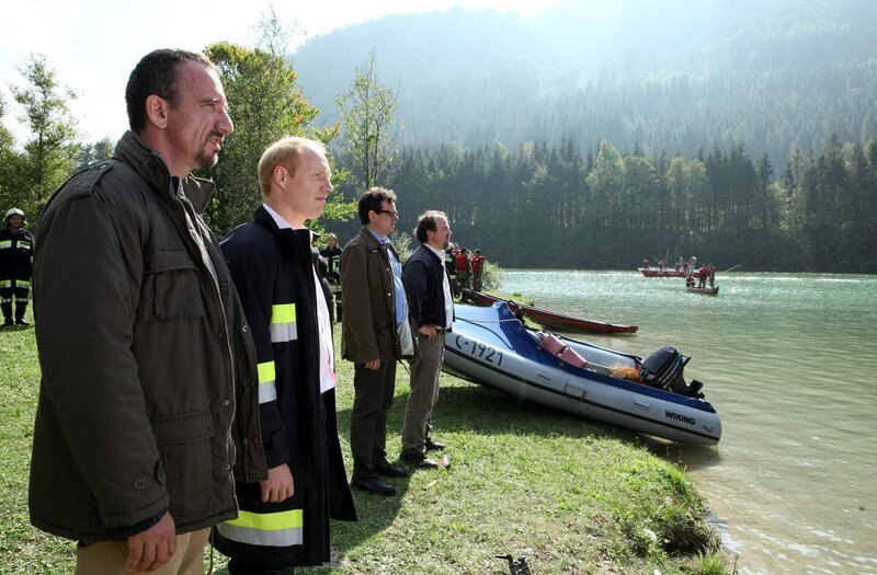 Heio von Stetten (Leonhard), Simon Schwarz (Ferdinand). – Bild: NDR