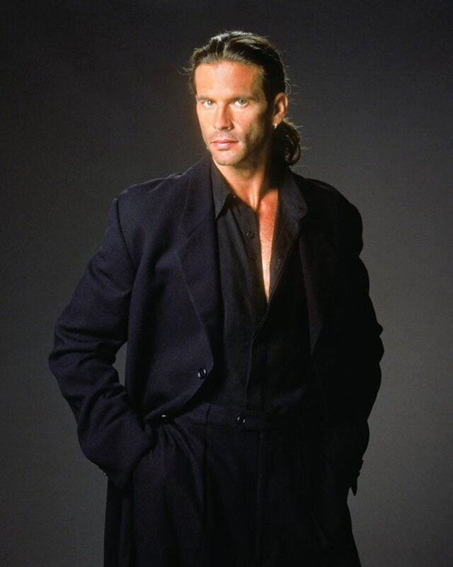 4. Staffel: Reno Raines (Lorenzo Lamas) – Bild: RTL