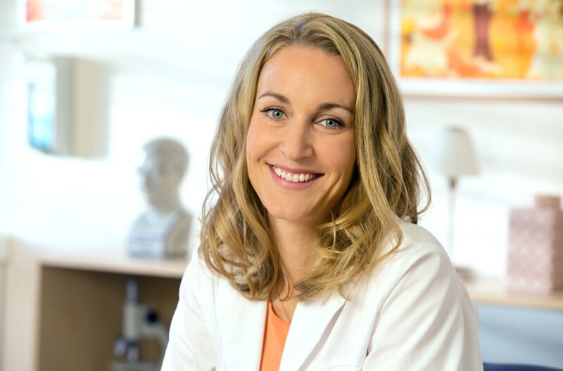 Tanja Ewald (Christina Athenstädt). – Bild: ARD/​BR/​Volker Roloff
