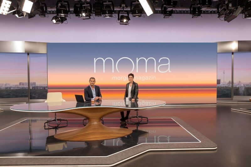 Dunja Hayali, Mitri Sirin – Bild: ZDF und Benno Kraehahn.